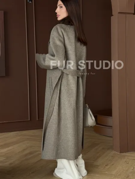 Пальто с воротником из соболя - фото 5