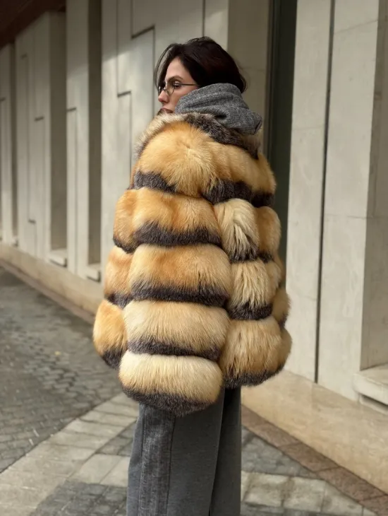 Полушубок из меха лисы Golden-grey fox стойка воротник - фото 6